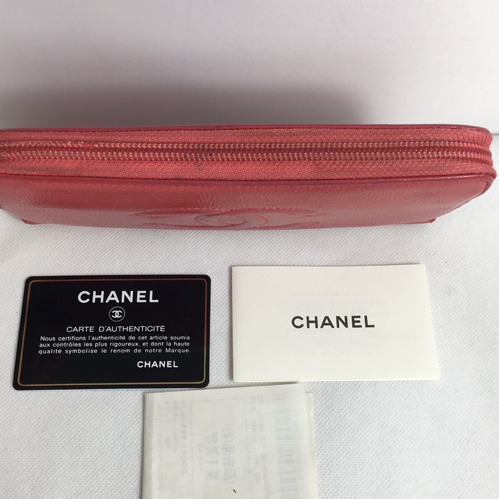 ๐ CAVIAR ๐ zippy chanel wallet - Picture 12 of 16